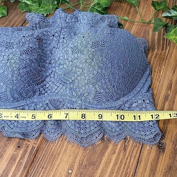 Pink. Victoria's Secret. Push Up. Bartlett. Size Small. EUC - Picture 10 of 11